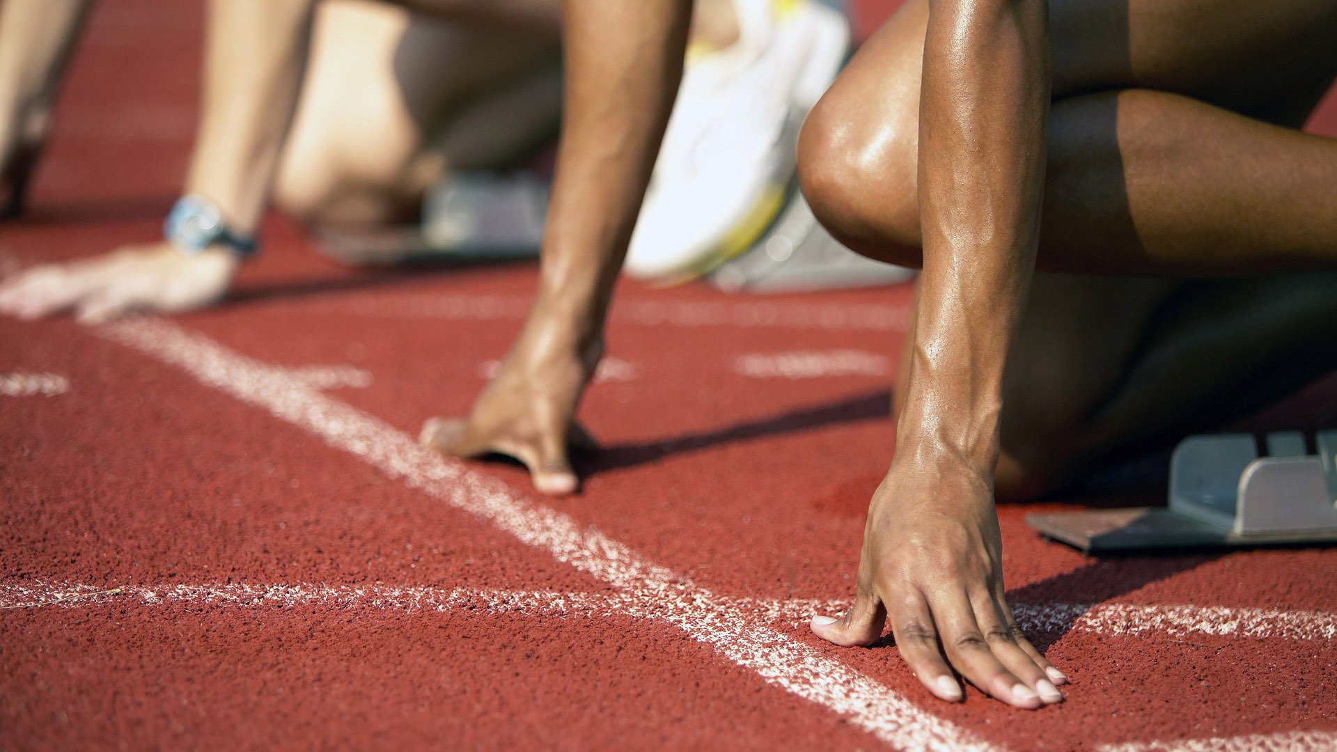 【投手心理战】如何在比赛中保持冷静应对长局压力？，怎样在比赛中调整心态